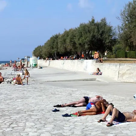 Апартаменты By The Sea Novigrad - 6979 *