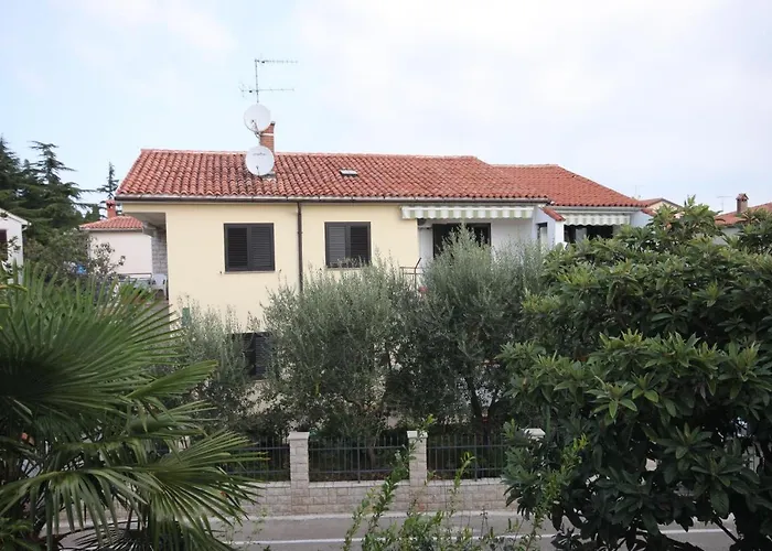 Appartement By The Sea Novigrad - 6979 *