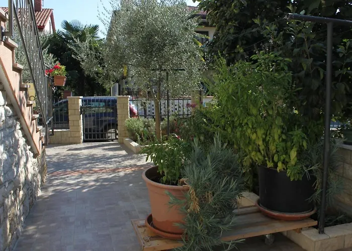 Appartement By The Sea Novigrad - 6979